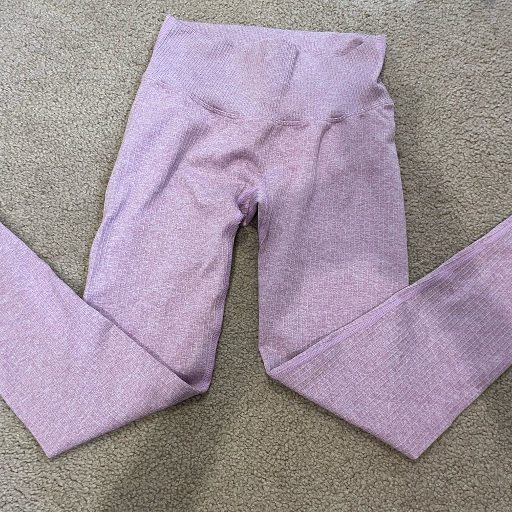 purple leggings